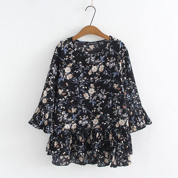 fashion trumpet sleeve chiffon shirt women retro spring and summer 2021 korean chiffon shirt loose large size floral blouse, White
fashion trumpet sleeve chiffon shirt women retro spring and summer 2021 korean chiffon shirt loose large size floral blouse, White