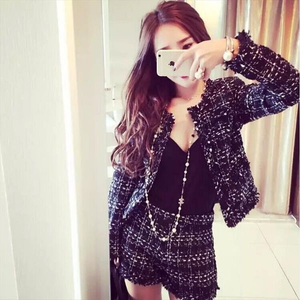 Autumn And Winter Pattern Korean Womens Pants Office Quality Two Pieces Suits Coarse Tweed Shorts Casual Coat Wide Legs, White
Autumn And Winter Pattern Korean Womens Pants Office Quality Two Pieces Suits Coarse Tweed Shorts Casual Coat Wide Legs, White