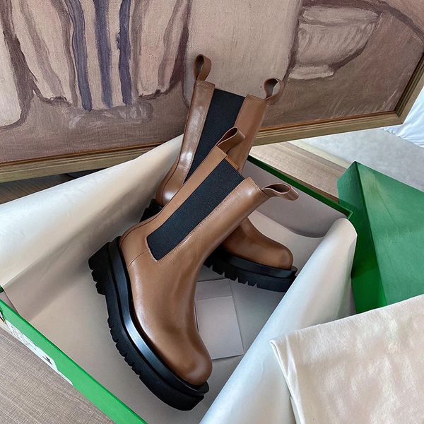 women luxurys designer boots heels luxurys ladies ankle boot fashion womens autumn winter short platform leather leather winter fashion with, Black
women luxurys designer boots heels luxurys ladies ankle boot fashion womens autumn winter short platform leather leather winter fashion with, Black
