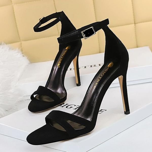 dress shoes women high heel sandals suede flock lady gladiator ankle buckle strap stripper heels basic, Black
dress shoes women high heel sandals suede flock lady gladiator ankle buckle strap stripper heels basic, Black