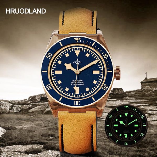 wristwatches hruodland bronze automatic watches vintage luxury sapphire pt5000 sw200 leather strap c3 luminous mechanical diver wristwatch, Slivery;brown
wristwatches hruodland bronze automatic watches vintage luxury sapphire pt5000 sw200 leather strap c3 luminous mechanical diver wristwatch, Slivery;brown