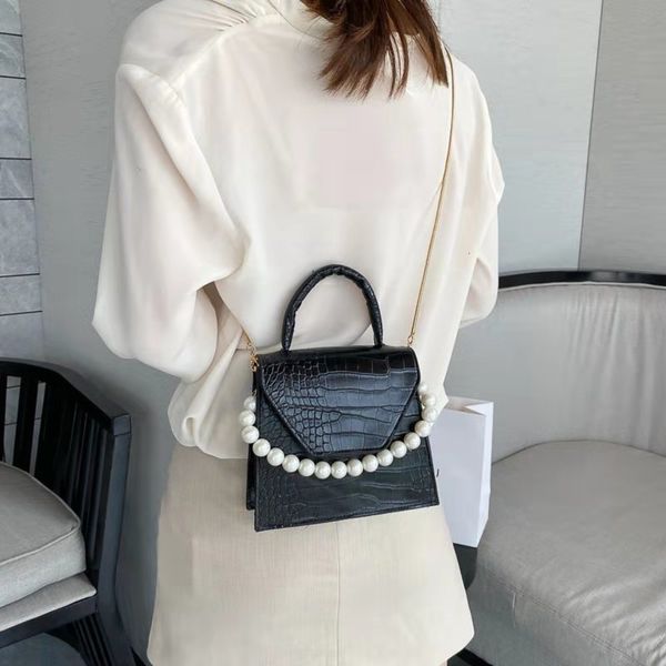 ladi fashion shoulder bag classic leather hand trend casual crossbody com with packing box and dust00
ladi fashion shoulder bag classic leather hand trend casual crossbody com with packing box and dust00