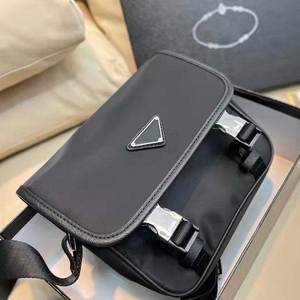 men's black briefcases shoulder bags fashion nylon crossbody messenger bag triangle letters casual cross body small business briefcase
men's black briefcases shoulder bags fashion nylon crossbody messenger bag triangle letters casual cross body small business briefcase