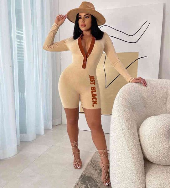 spring and autumn fashion women long sleeve big pit strip stand collar casual solid color short jumpsuit playsuit, Black;white
spring and autumn fashion women long sleeve big pit strip stand collar casual solid color short jumpsuit playsuit, Black;white