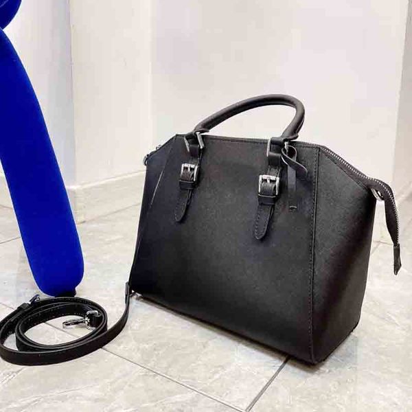 fashion tote bags womens designer handbag shoulder bag canvas female messenger purses lady handbags crossbody backpack real leather wallet p
fashion tote bags womens designer handbag shoulder bag canvas female messenger purses lady handbags crossbody backpack real leather wallet p