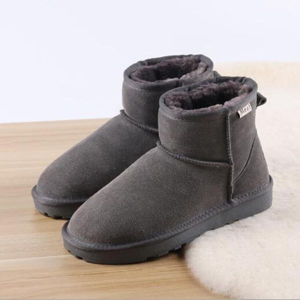 35-41 women's plus size cotton boots 2021 australian snow short leather warm student shoes, Black
35-41 women's plus size cotton boots 2021 australian snow short leather warm student shoes, Black