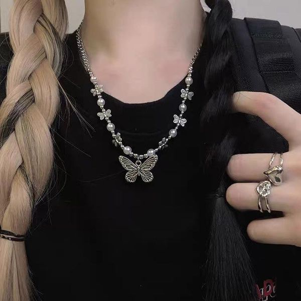 pendant necklaces vintage butterfly pearl chain necklace for women girl korean fashion retro punk hip hop gothic collar neck chian, Silver
pendant necklaces vintage butterfly pearl chain necklace for women girl korean fashion retro punk hip hop gothic collar neck chian, Silver