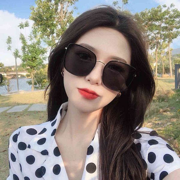 glasses sunglasses new frame, version, wave glasses, tiktok, red, same sunglasses., White;black
glasses sunglasses new frame, version, wave glasses, tiktok, red, same sunglasses., White;black