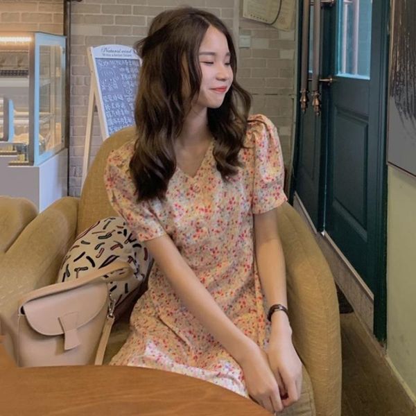 casual dresses pure and fresh v-neck broken beautiful first love waist show thin hubble-bubble sleeve short dress 8053 #, Black;gray
casual dresses pure and fresh v-neck broken beautiful first love waist show thin hubble-bubble sleeve short dress 8053 #, Black;gray