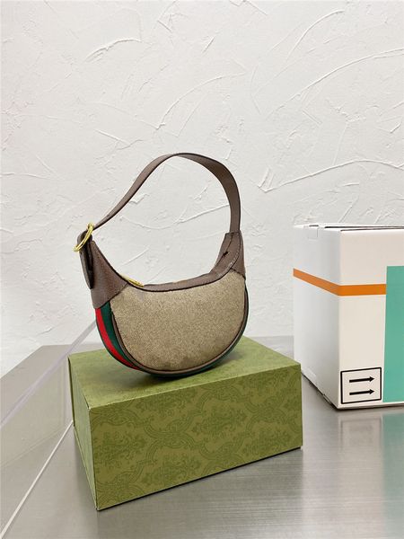 classic ladies shoulder bags messenger bag luxury designer handbag crossbody purses small high-quality leather fabric letter pattern
classic ladies shoulder bags messenger bag luxury designer handbag crossbody purses small high-quality leather fabric letter pattern