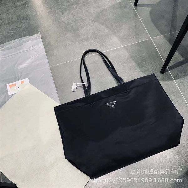 80% off envelope female new high-capacity nylon tote bag versatile one shoulder armpit bag shopping handbags
80% off envelope female new high-capacity nylon tote bag versatile one shoulder armpit bag shopping handbags