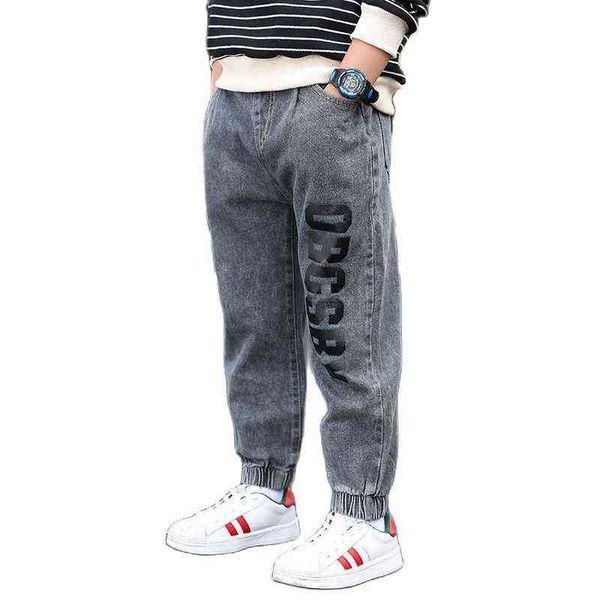 spring & autumn boy jeans new 2021 korean version fashion handsome slim elastic waist tight cuffs letter casual children's pants g1220, Blue
spring & autumn boy jeans new 2021 korean version fashion handsome slim elastic waist tight cuffs letter casual children's pants g1220, Blue