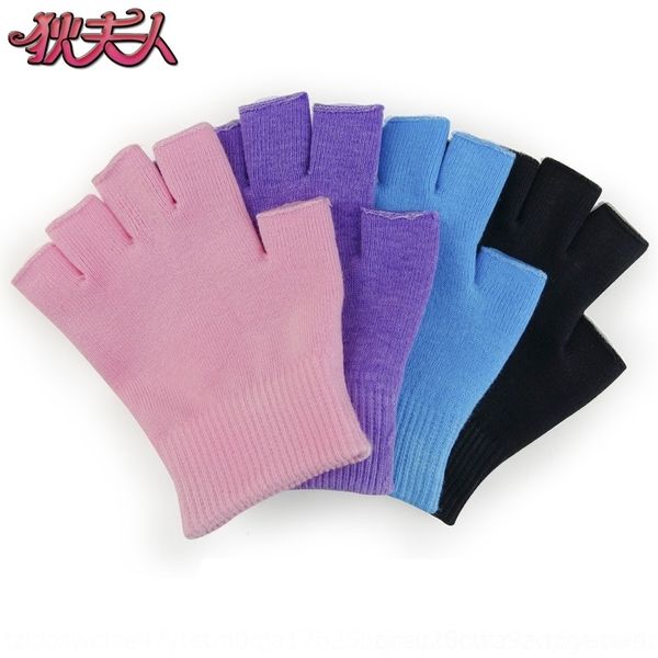 09g spa plant oil gel semi fingertips moisturizing skin rejuvenationdead skinhand mittens care nursing fingerless gel gloves female gloves, Blue;gray
09g spa plant oil gel semi fingertips moisturizing skin rejuvenationdead skinhand mittens care nursing fingerless gel gloves female gloves, Blue;gray