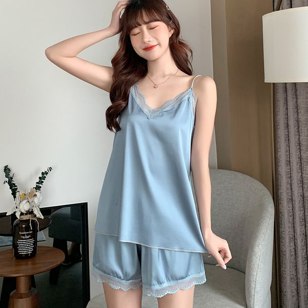 spring and summer thin satin suspender shorts suit charming lace women's silk home wear pajamas, Black;red
spring and summer thin satin suspender shorts suit charming lace women's silk home wear pajamas, Black;red