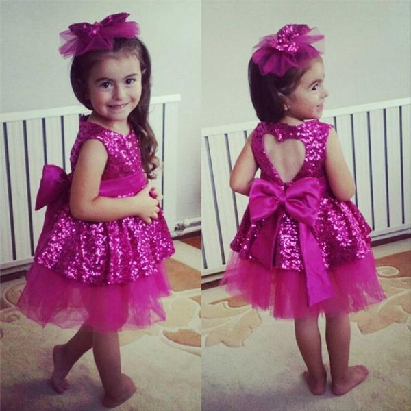 christmas super cute baby girl dress bling sequins babies girls bow tulle heart backless party dresses sundress clothing, Red;yellow
christmas super cute baby girl dress bling sequins babies girls bow tulle heart backless party dresses sundress clothing, Red;yellow