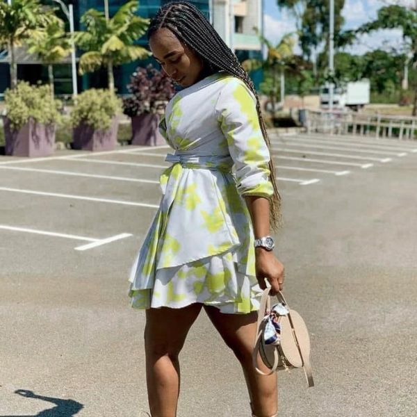 african chiffon dress for women v neck lace up streetwear blouse 2021 fashion bazin riche traditional party vestidos ethnic clothing, Red
african chiffon dress for women v neck lace up streetwear blouse 2021 fashion bazin riche traditional party vestidos ethnic clothing, Red