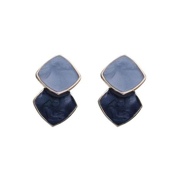stud temperament simple stitching contrast color geometric combination pack earrings, Golden;silver
stud temperament simple stitching contrast color geometric combination pack earrings, Golden;silver