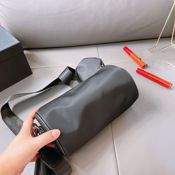 luxury multi pochette designer p family bags c mini 2021 nylon felicie hanghhangbag akend l zhouzhoubao123 g telfar quilted handbags three i
luxury multi pochette designer p family bags c mini 2021 nylon felicie hanghhangbag akend l zhouzhoubao123 g telfar quilted handbags three i