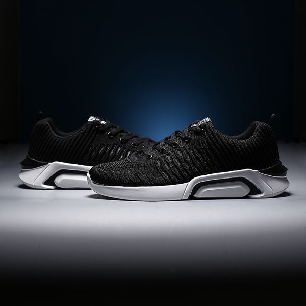 2021 arrival for mens women sports running shoes fashion black white breathable runners outdoor sneakers size 39-44 wy10-1703
2021 arrival for mens women sports running shoes fashion black white breathable runners outdoor sneakers size 39-44 wy10-1703