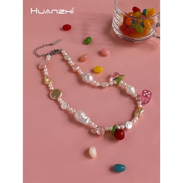 chokers huanzhi 2021 baroque pearl necklace colorful acrylic dice strawberry fruit irregular beaded choker for women y2k jewelry, Golden;silver
chokers huanzhi 2021 baroque pearl necklace colorful acrylic dice strawberry fruit irregular beaded choker for women y2k jewelry, Golden;silver