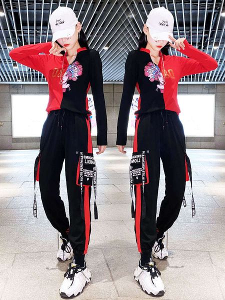 women's tracksuits dance sports suit women brand fashion fall / winter shuffle ghost long sleeve casual two piece dress 8r51, Gray
women's tracksuits dance sports suit women brand fashion fall / winter shuffle ghost long sleeve casual two piece dress 8r51, Gray