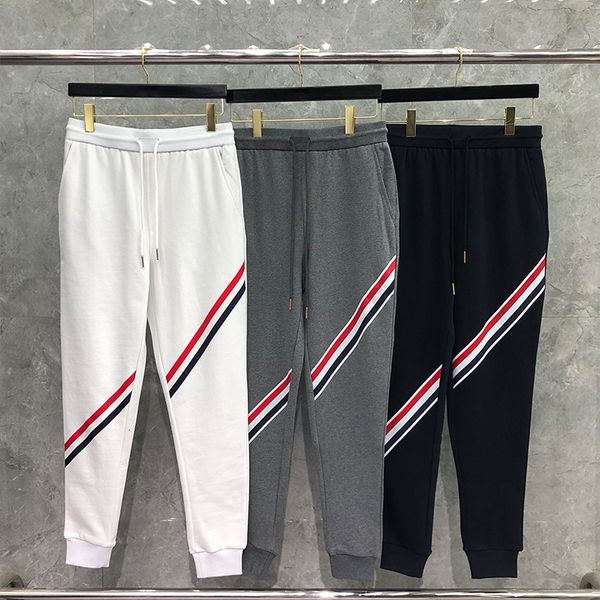 hoodies straight tb guard pants classic autumn four bar stripe casual loose legged men's and women's sports, Black
hoodies straight tb guard pants classic autumn four bar stripe casual loose legged men's and women's sports, Black