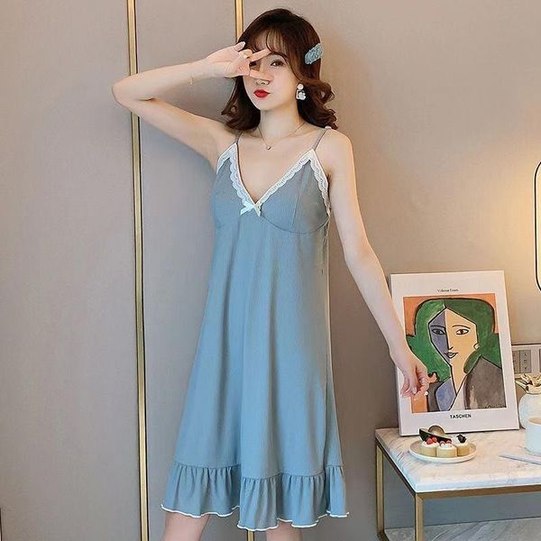 women's sleepwear suspender nightdress pajamas summer thin sleeveless vest home wear with bra can be worn out, Black;red
women's sleepwear suspender nightdress pajamas summer thin sleeveless vest home wear with bra can be worn out, Black;red