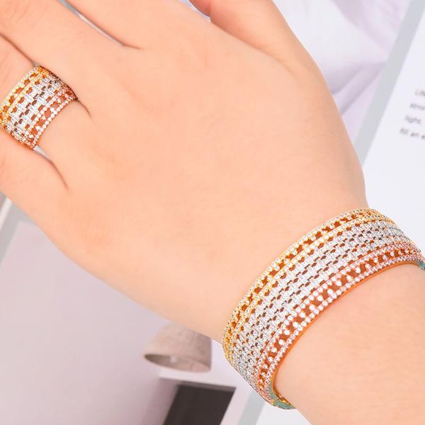 earrings & necklace godki luxury dubai bridal noble bangle ring sets trendy shiny cz wedding jewelry for women aretes de mujer modernos 2021, Silver
earrings & necklace godki luxury dubai bridal noble bangle ring sets trendy shiny cz wedding jewelry for women aretes de mujer modernos 2021, Silver