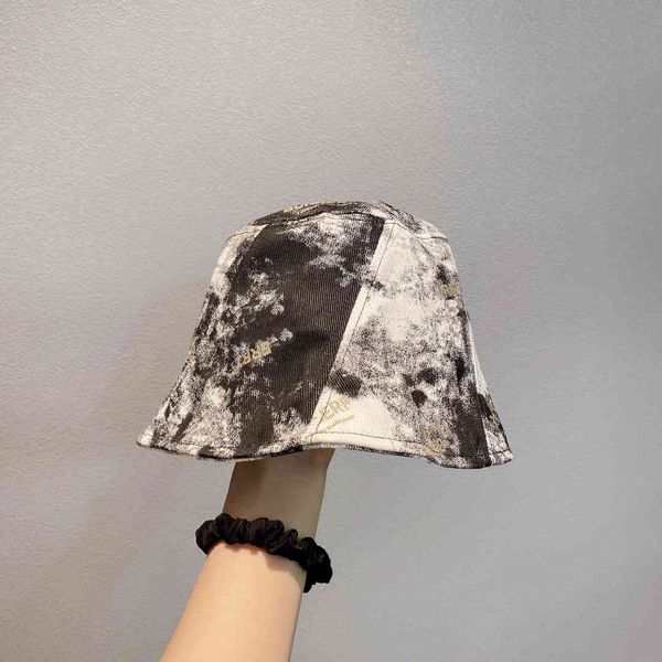 2021 designer tide brand fisherman hat high-quality fashion all-match travel beach first choice9, Blue;gray
2021 designer tide brand fisherman hat high-quality fashion all-match travel beach first choice9, Blue;gray