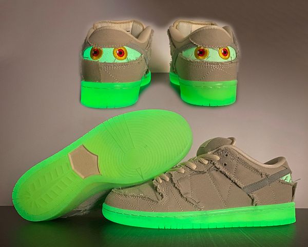 shoes new halloween dk low mummy luminous skateboard casual runner outdoor trainers sneakers sports
shoes new halloween dk low mummy luminous skateboard casual runner outdoor trainers sneakers sports