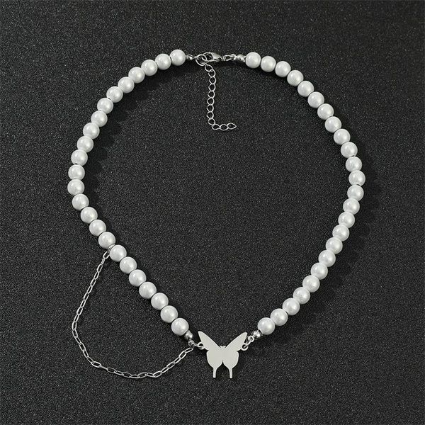 pendant necklaces 2021 european style women's luminous pearl butterfly chain necklace fashion charm high-end banquet jewelry, Silver
pendant necklaces 2021 european style women's luminous pearl butterfly chain necklace fashion charm high-end banquet jewelry, Silver