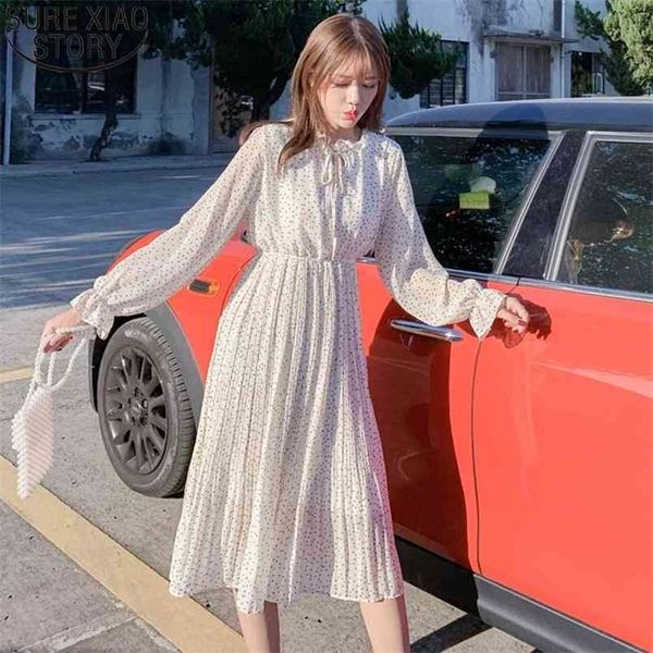 korean midi long dress flare sleeve floral chiffon black dot print spring women elegant robe 13196 210506, Black;gray
korean midi long dress flare sleeve floral chiffon black dot print spring women elegant robe 13196 210506, Black;gray