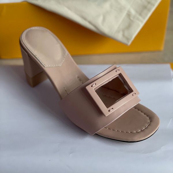 leather sandal luxurys heels fendyity 2023 baguette high pattern women designer sandals summer beach wedding shoes size 35-42
leather sandal luxurys heels fendyity 2023 baguette high pattern women designer sandals summer beach wedding shoes size 35-42