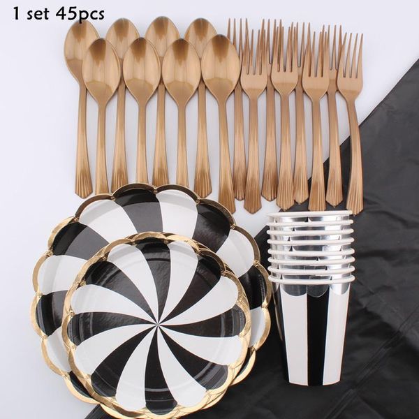 black rotating lace tableware set birthday celebration party picnic decoration supplies disposable dinnerware
black rotating lace tableware set birthday celebration party picnic decoration supplies disposable dinnerware