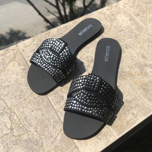 slippers 2021 european and american flat semi versatile lazybone women's shoes street, Black
slippers 2021 european and american flat semi versatile lazybone women's shoes street, Black