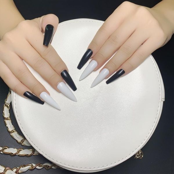 false nails 100pcs mixed colorful full cover long coffin fake nail tips rainbow fingernails manicure decoration beauty tools au19 21, Red;gold
false nails 100pcs mixed colorful full cover long coffin fake nail tips rainbow fingernails manicure decoration beauty tools au19 21, Red;gold