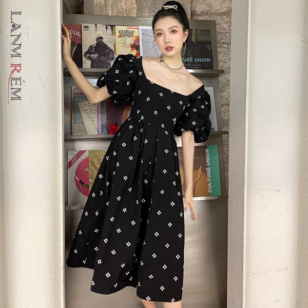 summer embroidery flower puff sleeve dress square collar women large size dresses female cute clothing 2d1537 210507, Black;gray
summer embroidery flower puff sleeve dress square collar women large size dresses female cute clothing 2d1537 210507, Black;gray