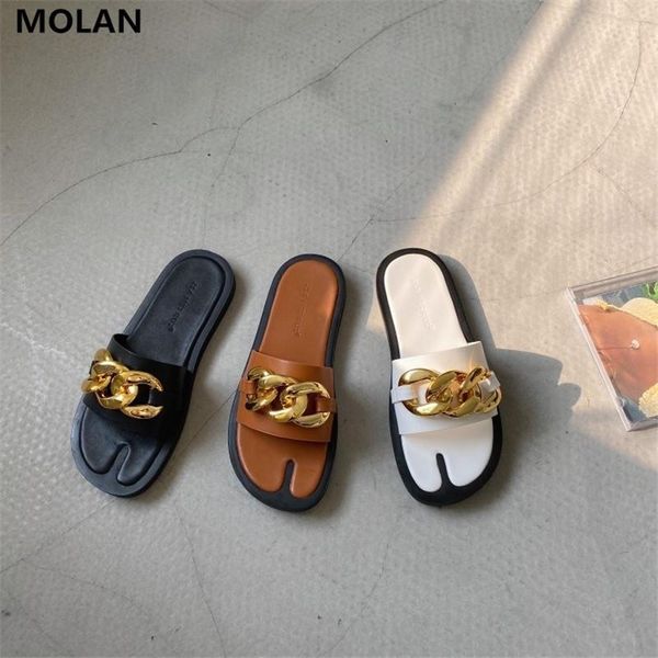 brand designer 2021 fashion luxury golden chain thick platform flat slippers socofy slip on loafers mules flip flops, Black
brand designer 2021 fashion luxury golden chain thick platform flat slippers socofy slip on loafers mules flip flops, Black