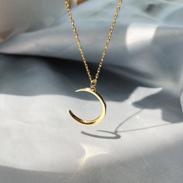 chains personality design moon shape necklace female clavicle chain fashion temperament all-match korean style sterling silver women
chains personality design moon shape necklace female clavicle chain fashion temperament all-match korean style sterling silver women