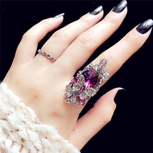cluster rings 2 pcs/ set crystal butterfly ring for woman korean retro index finger fashion exaggerated banquet jewelry accessories, Golden;silver
cluster rings 2 pcs/ set crystal butterfly ring for woman korean retro index finger fashion exaggerated banquet jewelry accessories, Golden;silver