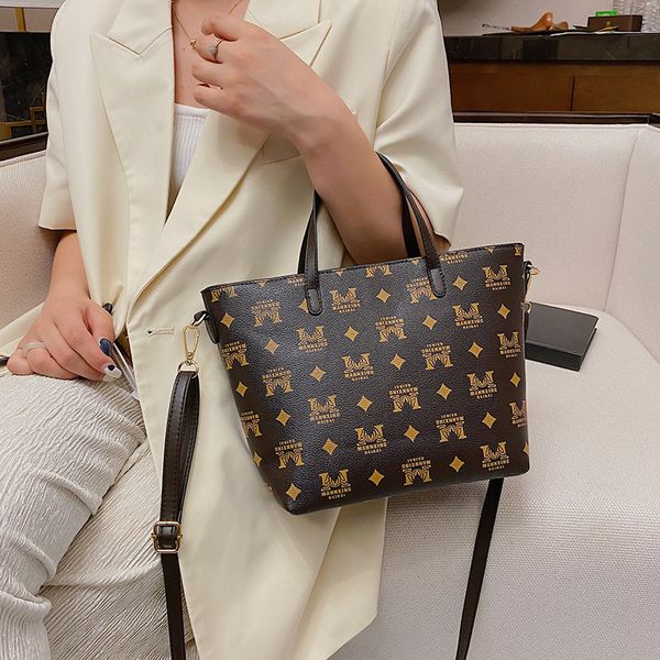 luxury handbags new fashion printed children's and mother's hand-held single shoulder large capacity tote bags, simple messenger b
luxury handbags new fashion printed children's and mother's hand-held single shoulder large capacity tote bags, simple messenger b