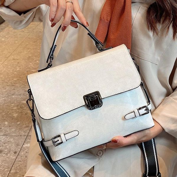cross body 2021 bag women's hijab oil wax leather handbags european and american style all-match single-shoulder messenger
cross body 2021 bag women's hijab oil wax leather handbags european and american style all-match single-shoulder messenger