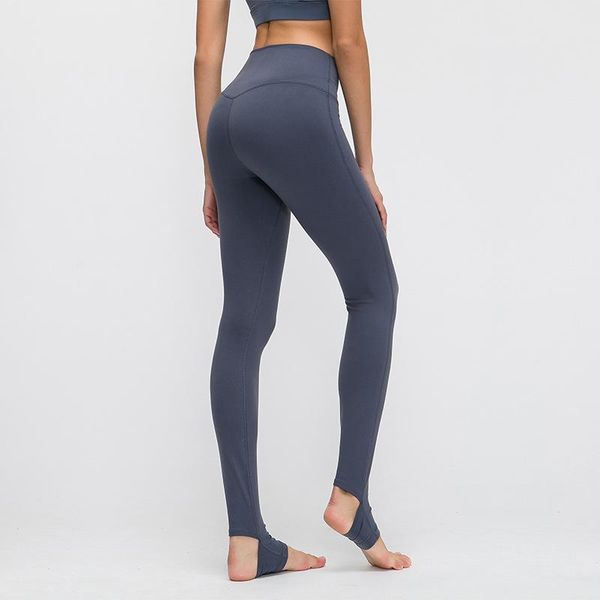 running leggings with pocket for fitness seamless womens sports pants breathable gym clothing cycling dancing tights yoga outfit
running leggings with pocket for fitness seamless womens sports pants breathable gym clothing cycling dancing tights yoga outfit