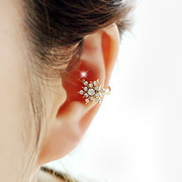 fashion exquisite snowflake rhinestone ear clip star five pointed star earrings exquisite earrings, Golden;silver
fashion exquisite snowflake rhinestone ear clip star five pointed star earrings exquisite earrings, Golden;silver
