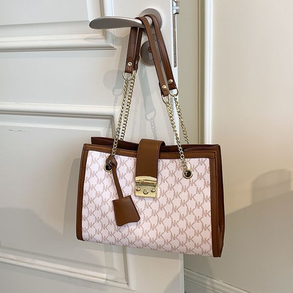 shopping super good chain large shoulder bag 2021 new fashion simple textured womens bag this years popular shopping bag ladies fashion
shopping super good chain large shoulder bag 2021 new fashion simple textured womens bag this years popular shopping bag ladies fashion