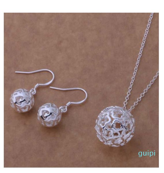 mixed fashion jewelry set 925 silver necklace & earrings for women to send his girlfriend / wife gifts
mixed fashion jewelry set 925 silver necklace & earrings for women to send his girlfriend / wife gifts