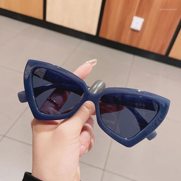 sunglasses 2021 fashion funny triangle women vintage polygon colorful sun glasses female show shades hip hop, White;black
sunglasses 2021 fashion funny triangle women vintage polygon colorful sun glasses female show shades hip hop, White;black