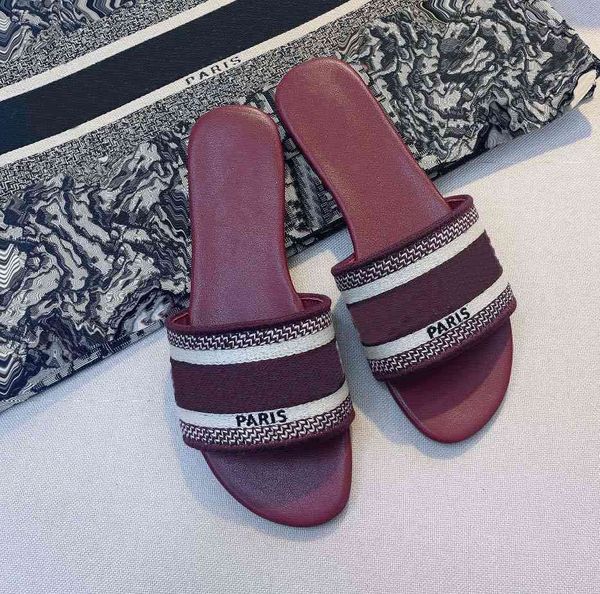 classics sandals fashion slippers slides floral brocade gear bottoms flip flops women shoes striped beach causal slipper home011 23, Black
classics sandals fashion slippers slides floral brocade gear bottoms flip flops women shoes striped beach causal slipper home011 23, Black