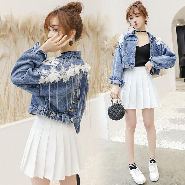 women's jackets 2021 spring autumn floral appliques tassel women short demin jacket korean casual chains loose femme jean coat female, Black;brown
women's jackets 2021 spring autumn floral appliques tassel women short demin jacket korean casual chains loose femme jean coat female, Black;brown