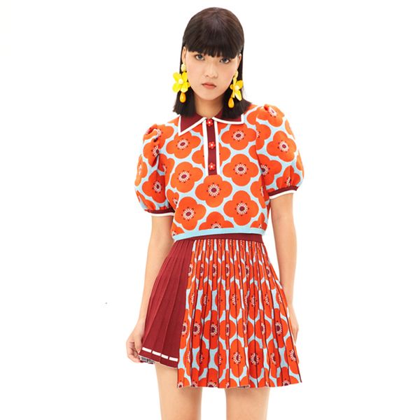 dress crop and skirt two piece set women floral print short sleeve knit blouse shirt + irreglar pleated suit vacation outfit, White
dress crop and skirt two piece set women floral print short sleeve knit blouse shirt + irreglar pleated suit vacation outfit, White